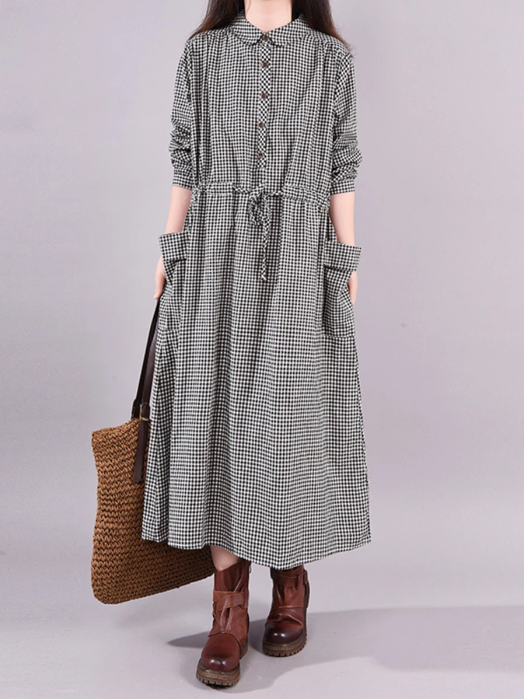Moda vintage vestido xadrez de - Winter Clothing Drawing avaliação e preço